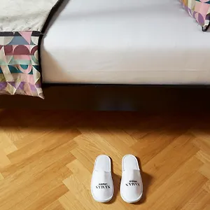 Naman Hotellerie - Margutta بيت ضيافة